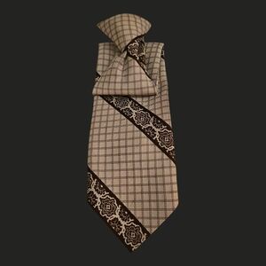 Vintage SEARS 1960s Maroon Floral Plaid Clip-on Tie